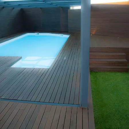 Apartment With Garden And Pool *
